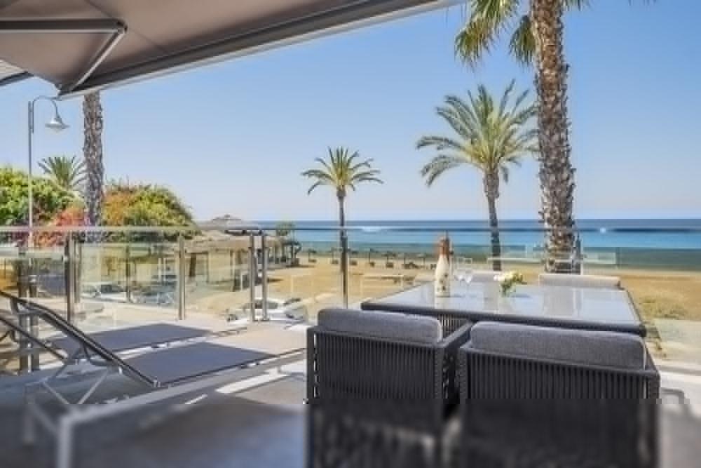 H Boutique La Caleta Bay Hotel Ла Херадура Екстериор снимка