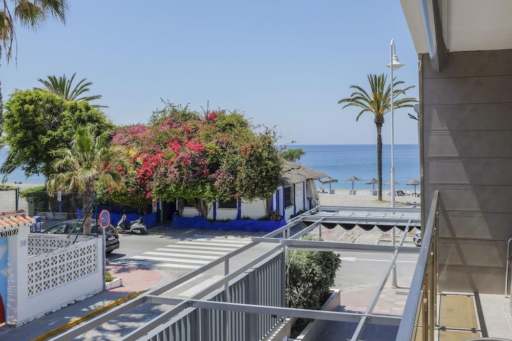 H Boutique La Caleta Bay Hotel Ла Херадура Екстериор снимка