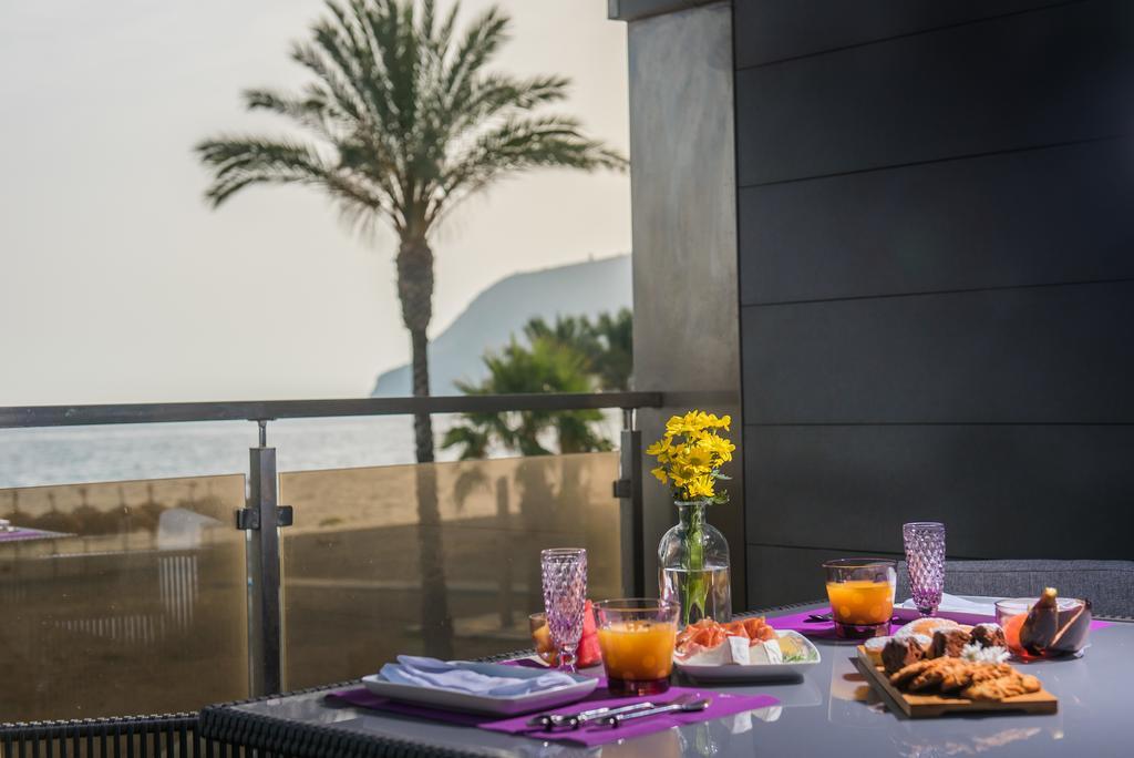 H Boutique La Caleta Bay Hotel Ла Херадура Екстериор снимка